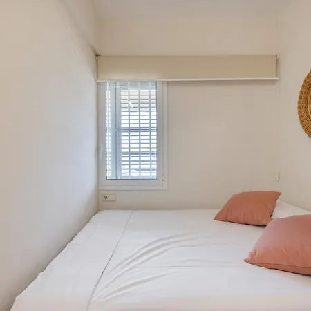 Cye Apartman *