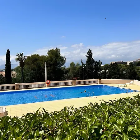Cye Apartman *